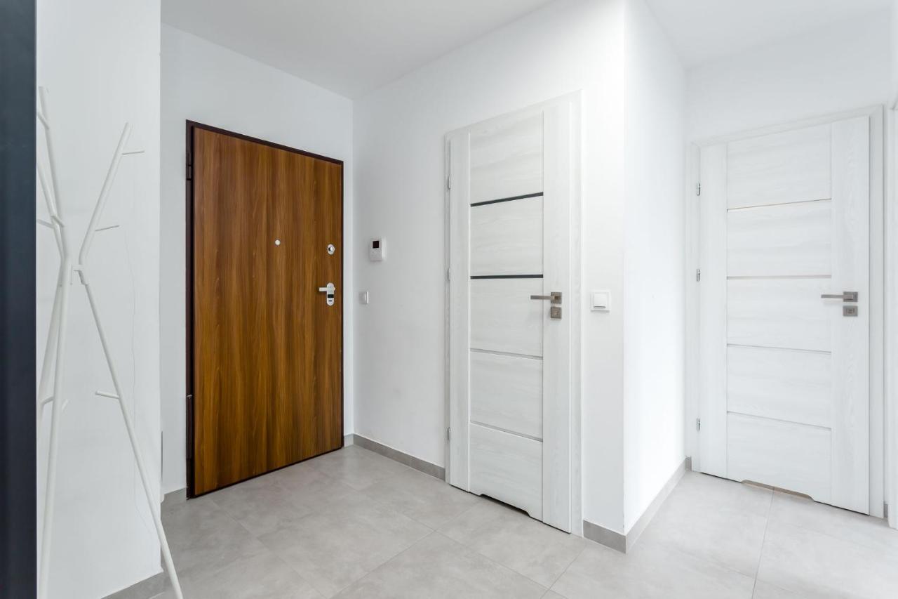 Chill Apartments Marywilska Warsaw Exterior photo