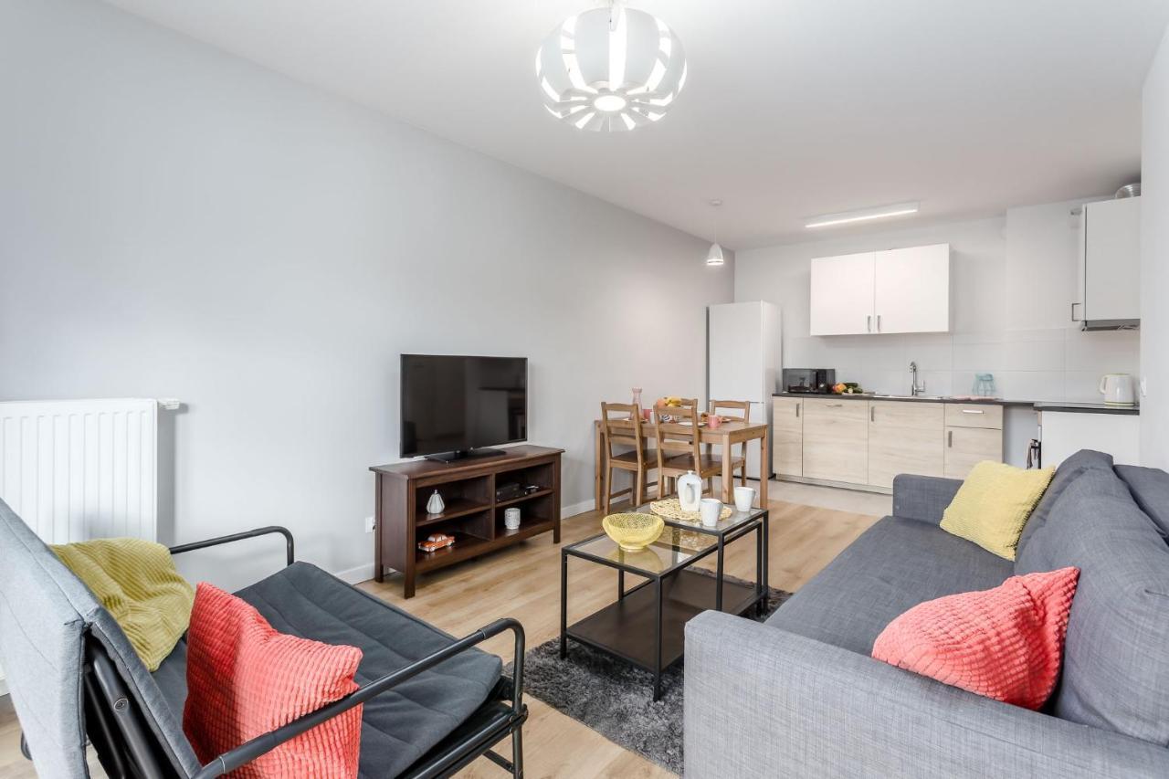 Chill Apartments Marywilska Warsaw Exterior photo