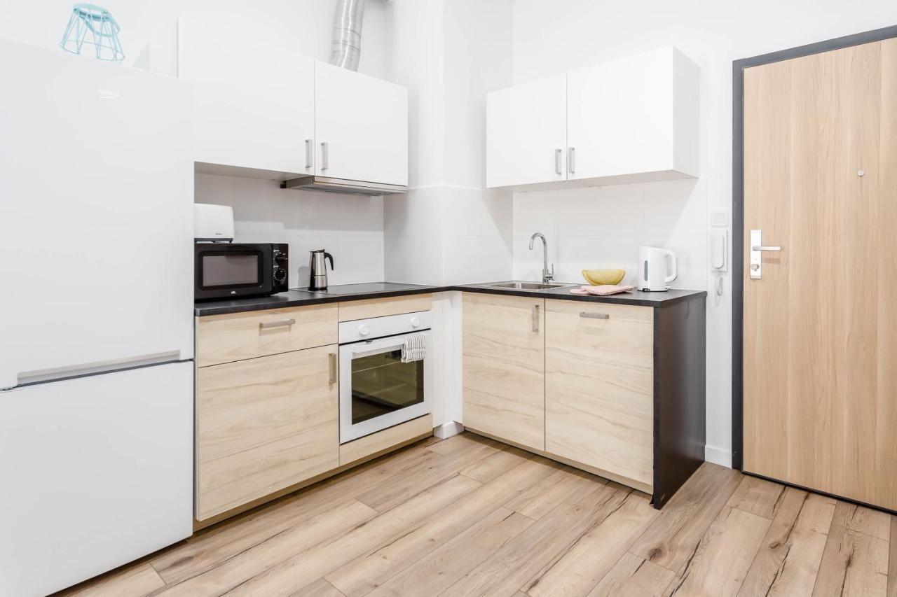 Chill Apartments Marywilska Warsaw Exterior photo